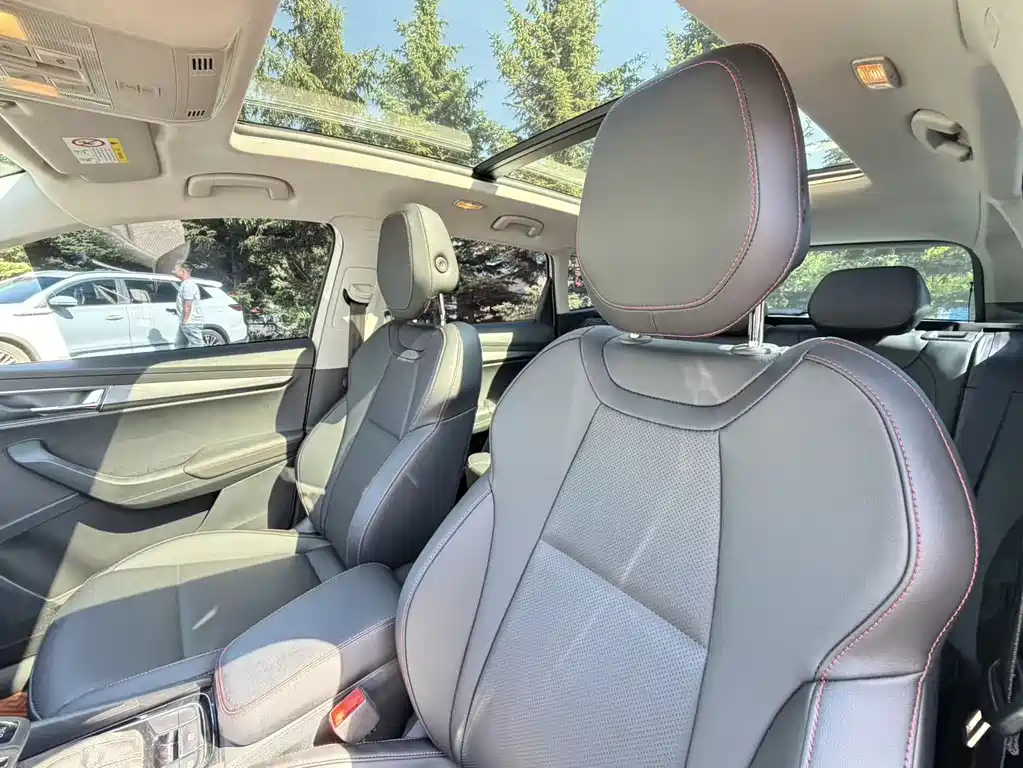 Skoda Karoq фото 10