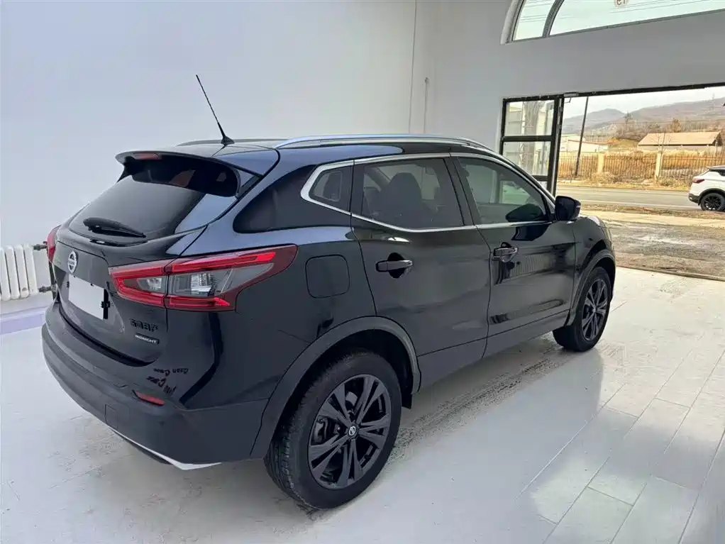 Nissan Qashqai фото 3