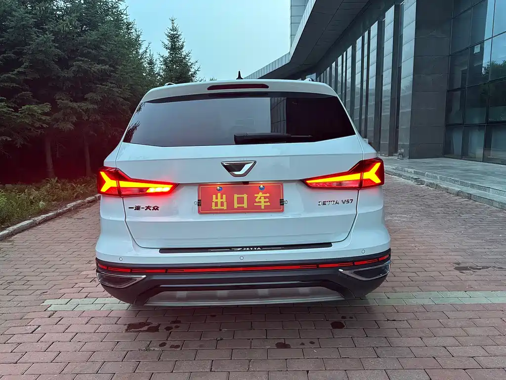 Jetta VS7 фото 8