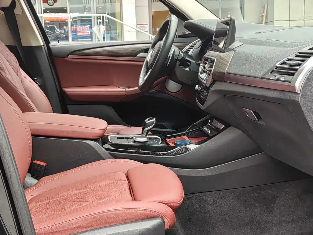 BMW X3 фото 12