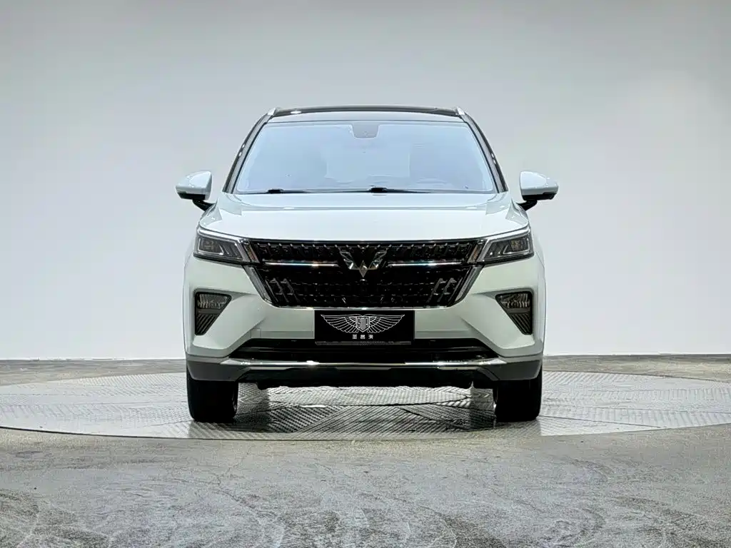 Wuling Wuling Xingchen фото 2