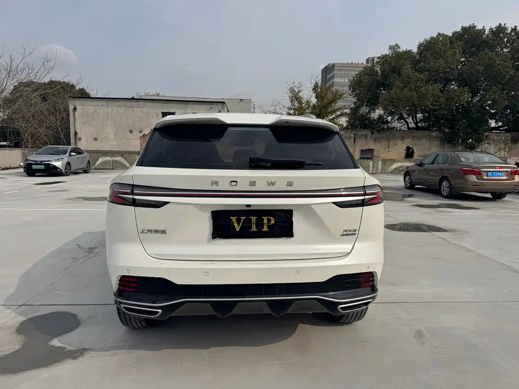 Roewe RX5 фото 9