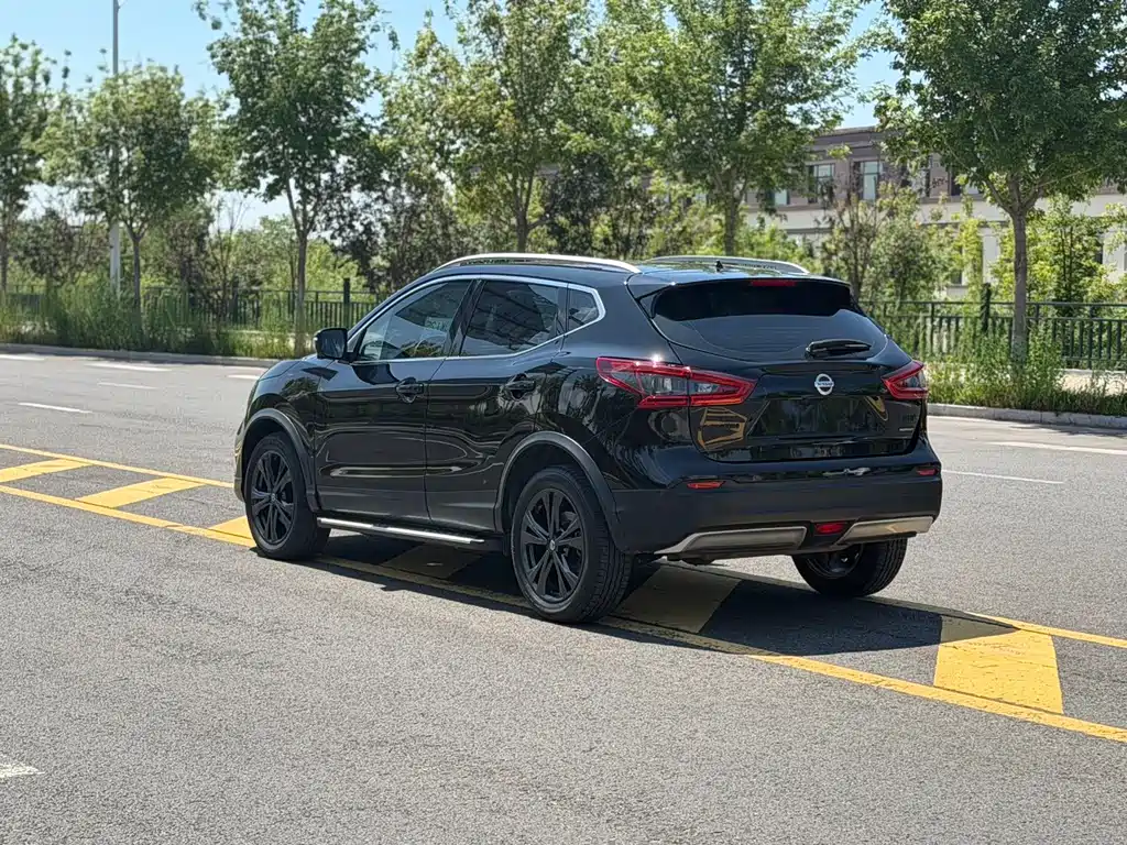 Nissan Qashqai фото 6
