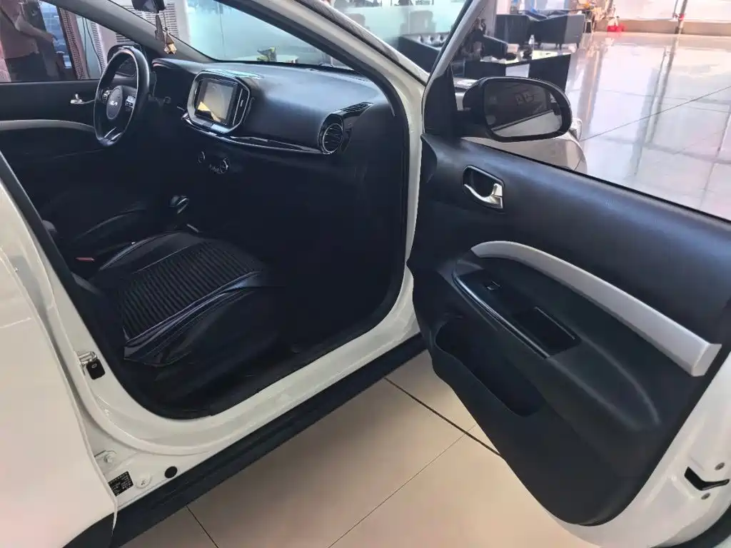 Kia KX1 фото 4