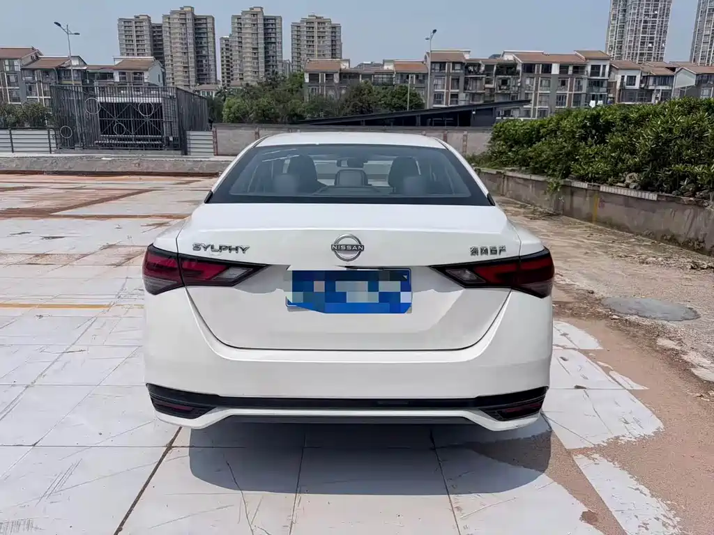 Nissan Sylphy фото 8