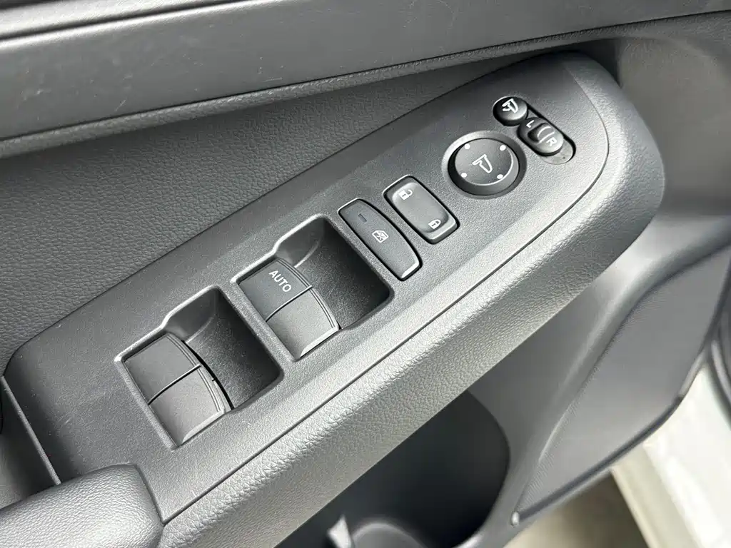 Honda XR-V фото 10
