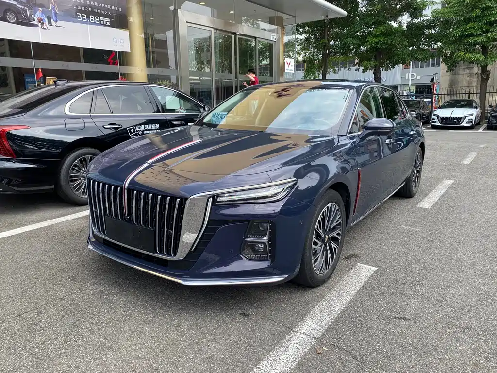Hongqi H5 фото 2