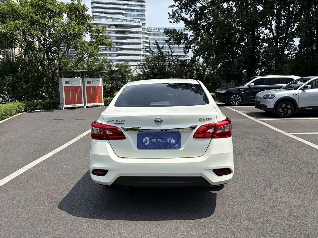 Nissan Sylphy фото 11