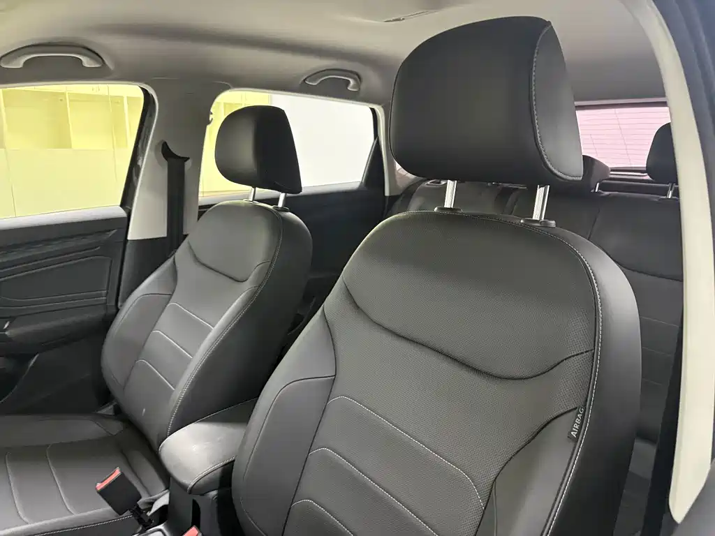 Jetta VS5 фото 12