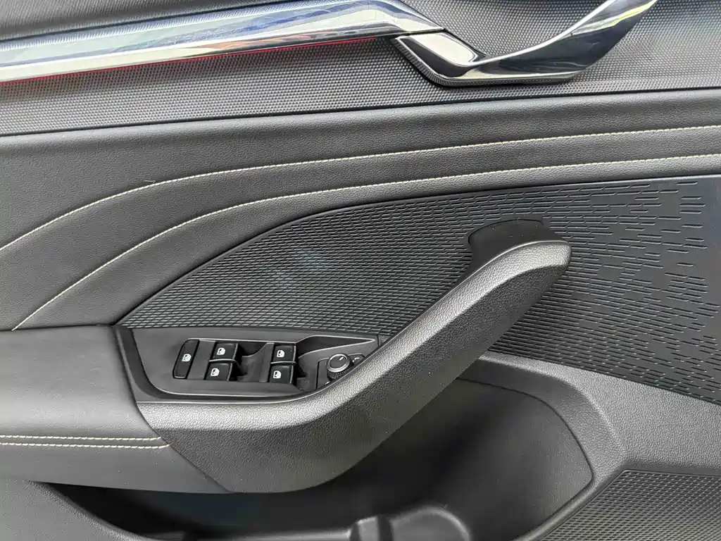 Skoda Octavia фото 10