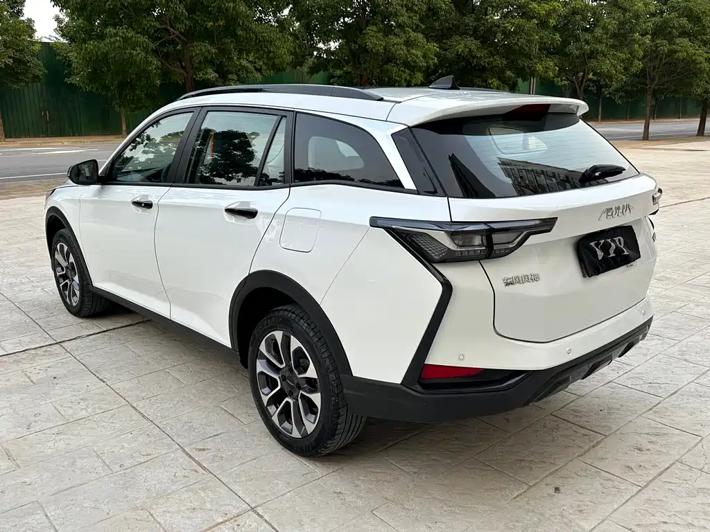 Dongfeng Aeolus YixuanGS фото 11