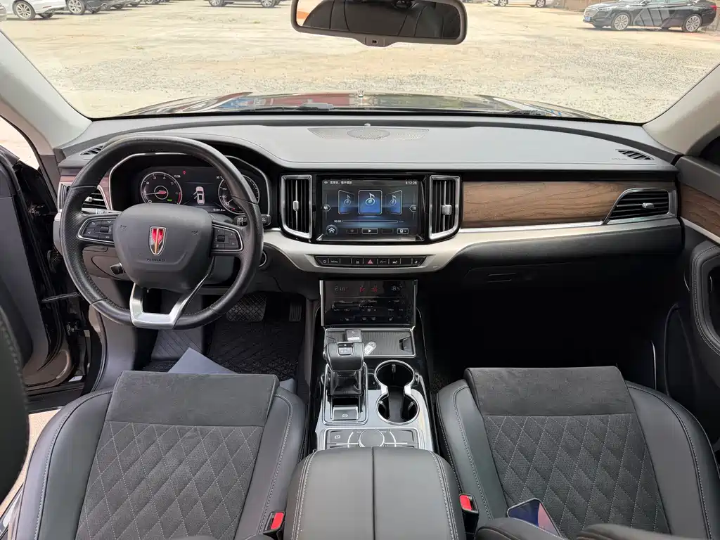 Hongqi HS7 фото 6