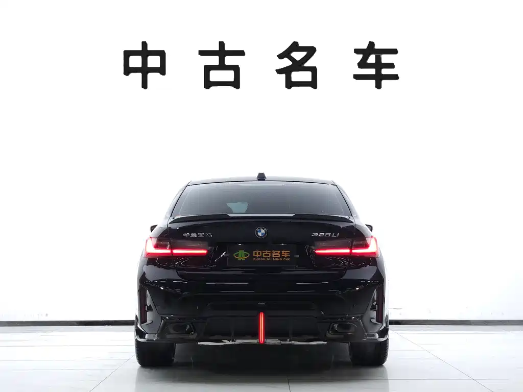 BMW 3 Series фото 5