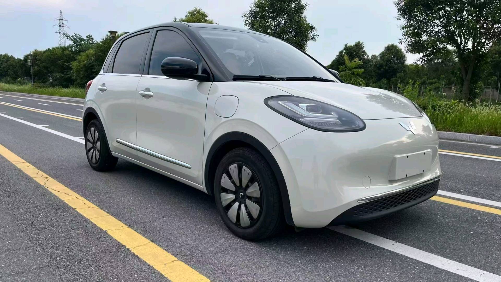 Wuling Bingo Electric 333km фото 6