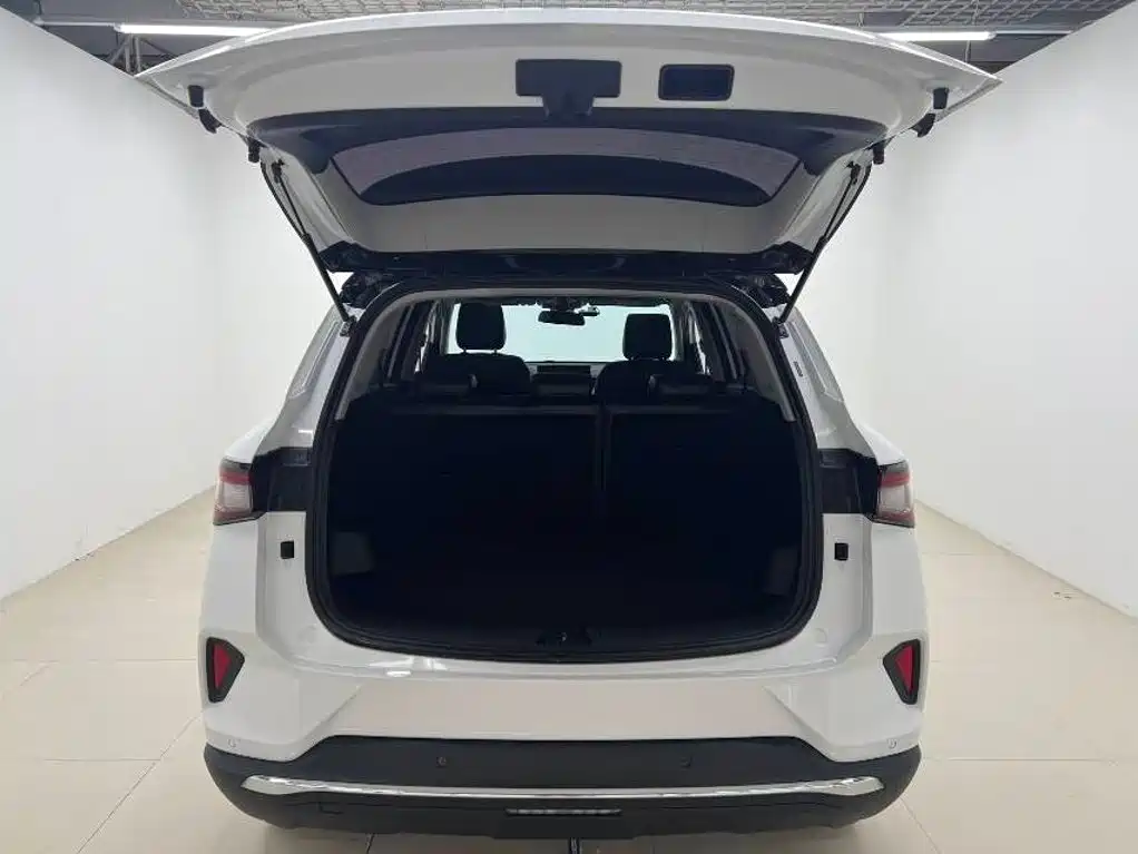 Wuling Wuling Xingchen фото 8