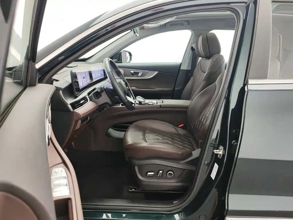 Chery Tiggo 8 PRO фото 10