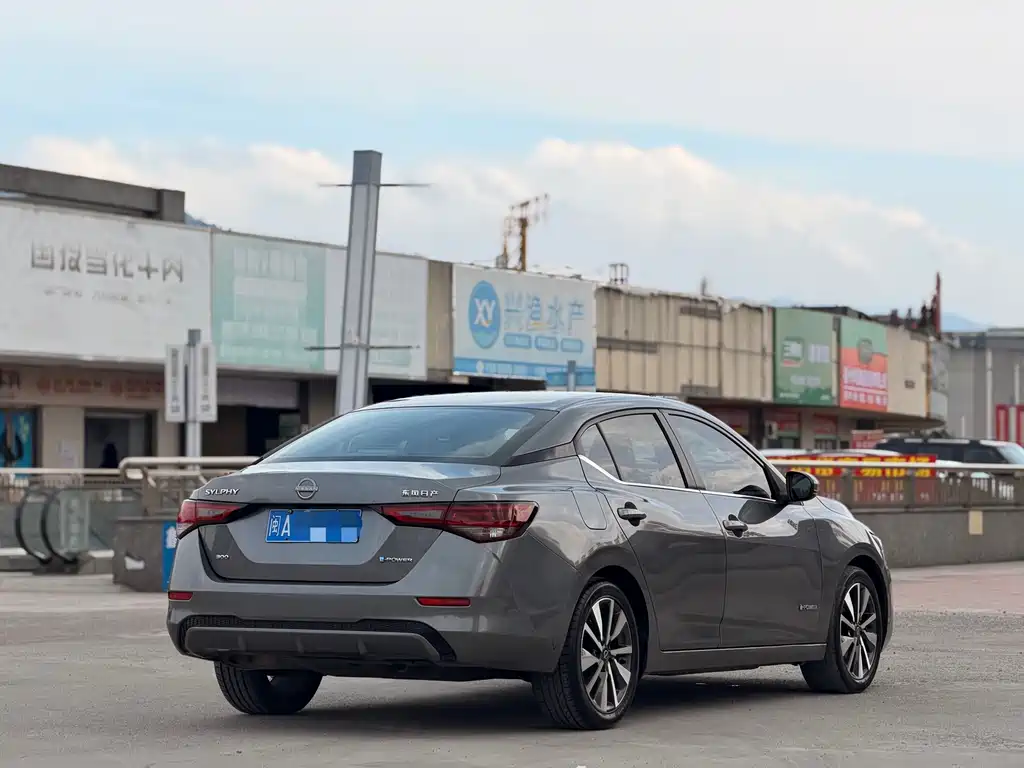 Nissan Sylphy фото 4