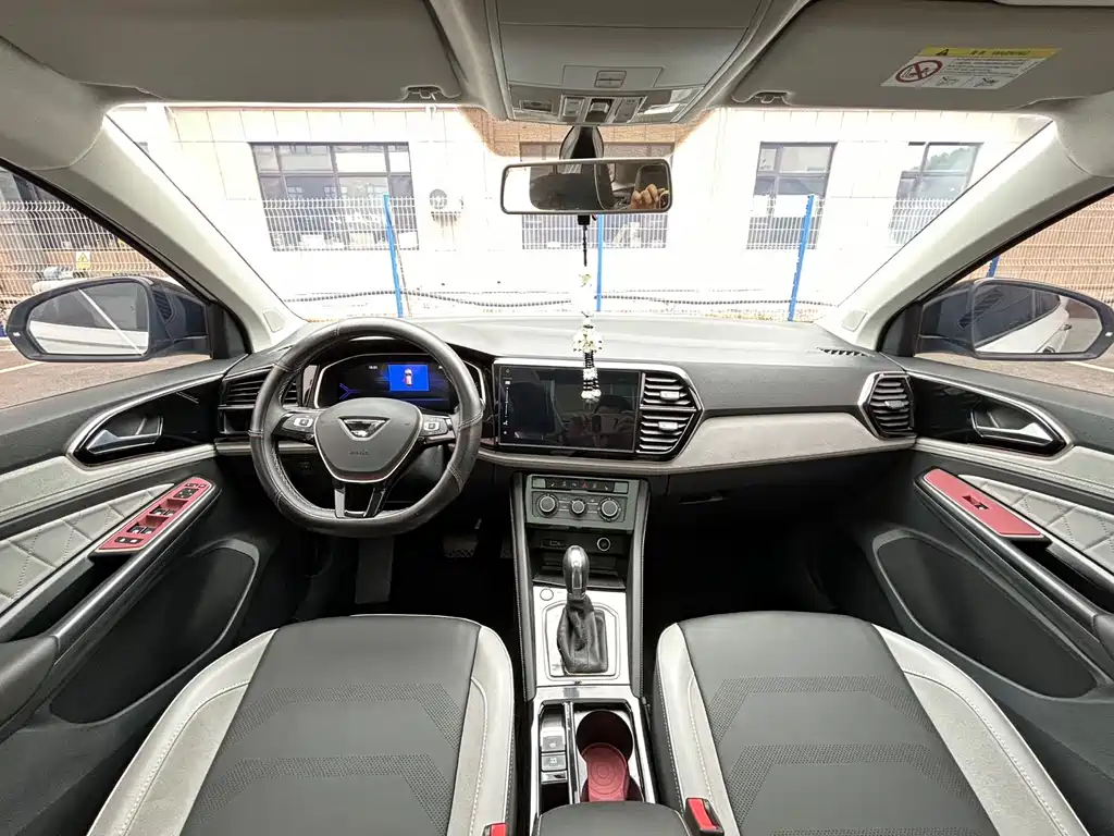 Jetta VS7 фото 7