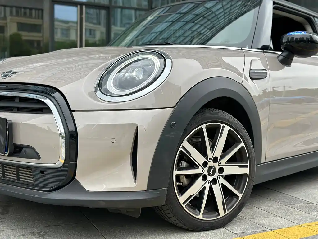 MINI Mini фото 6