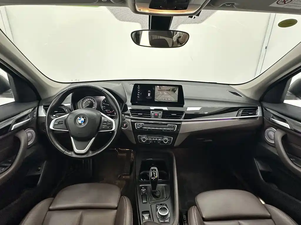 BMW X1 фото 10