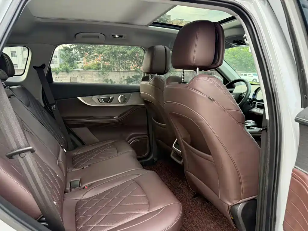 Chery Tiggo 8 PRO фото 10