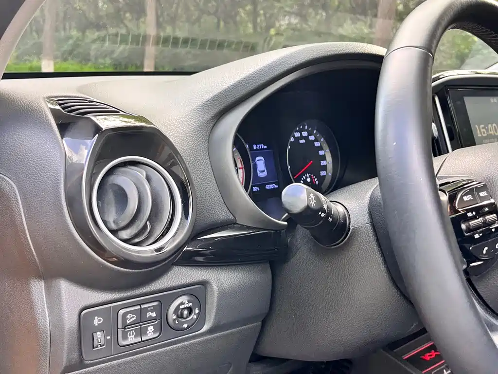Kia KX1 фото 9