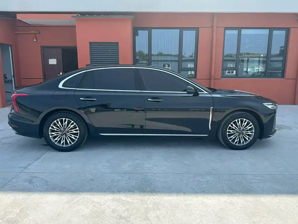 Hongqi H5 фото 6