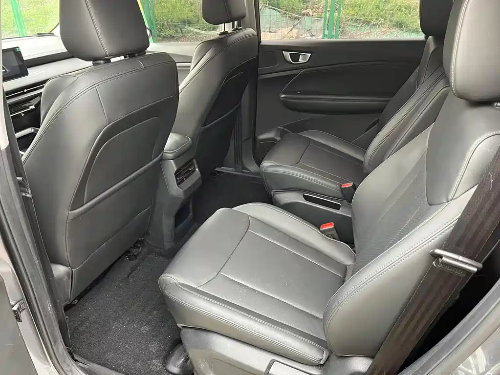 Wuling Wulingjiachen фото 10