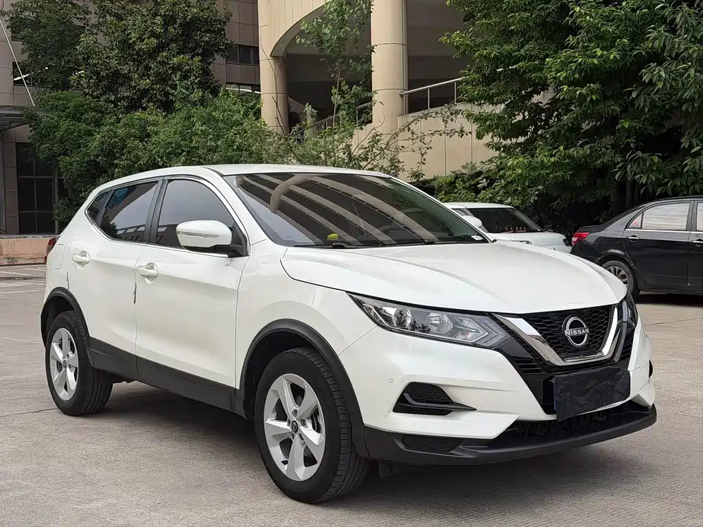 Nissan Qashqai фото 3