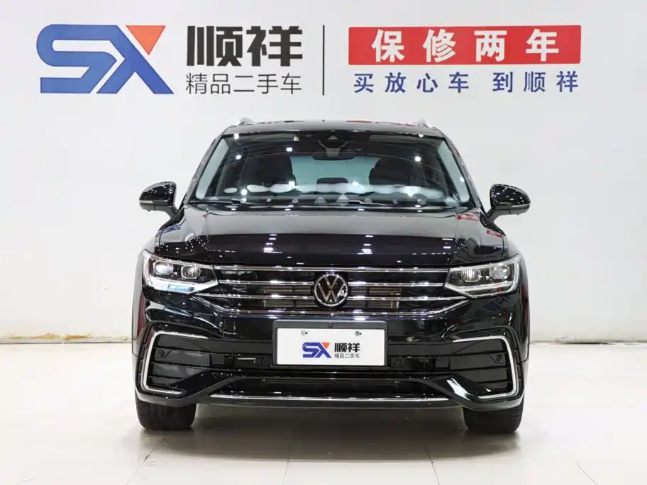 Volkswagen Tiguan L фото 2