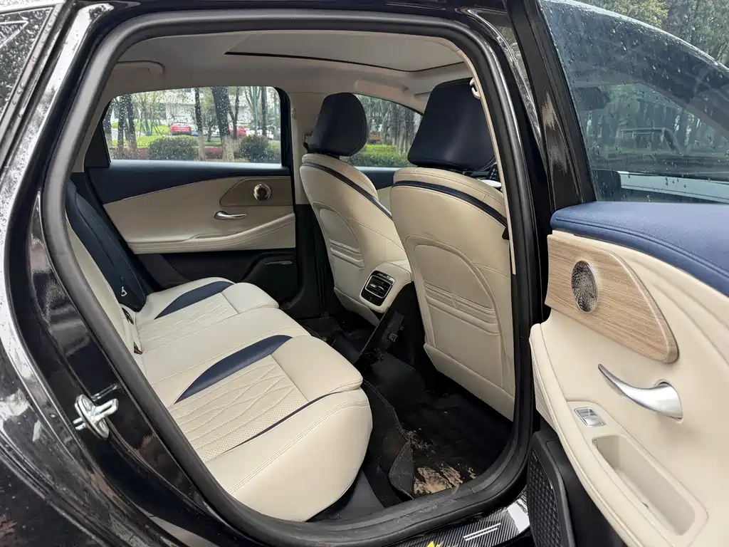 Chery Arrizo 8 фото 8