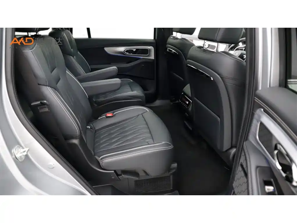 GAC Trumpchi GS8 фото 8