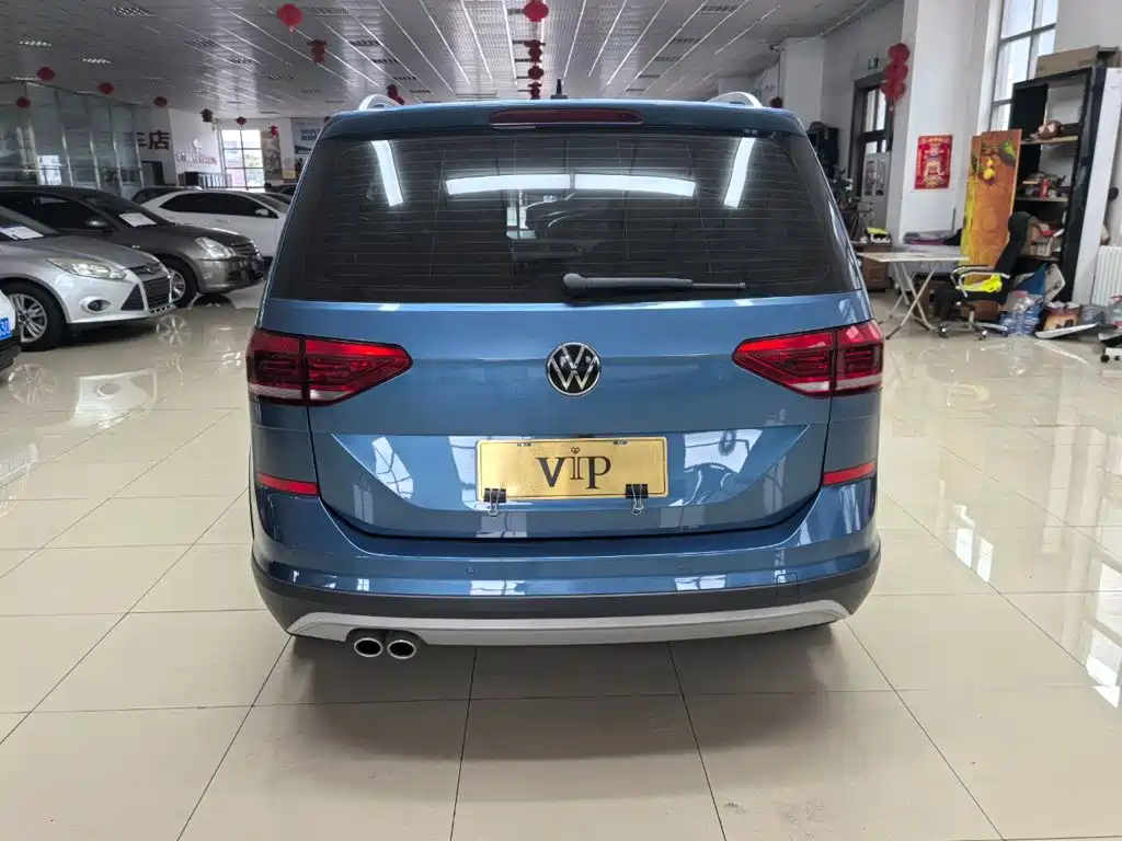 Volkswagen Touran фото 5