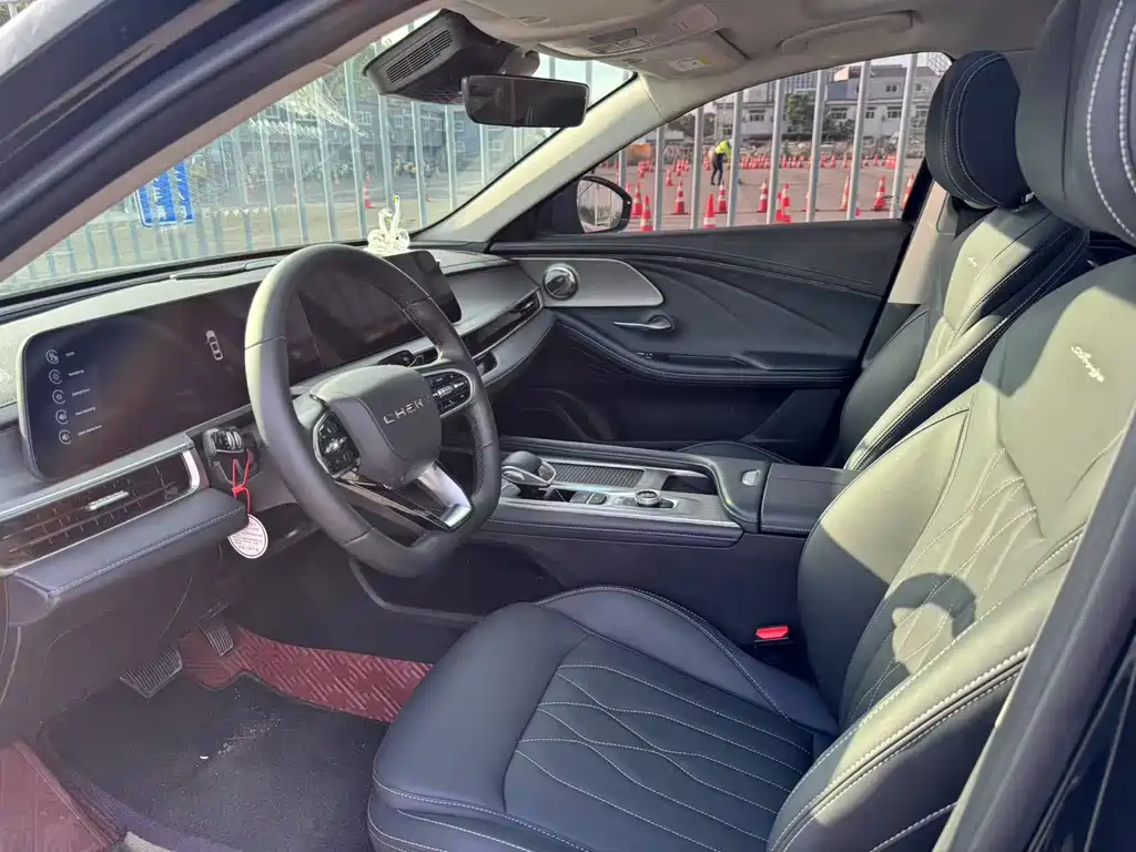 Chery Arrizo 8 фото 5