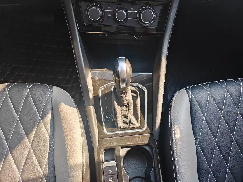 Jetta VS7 фото 7
