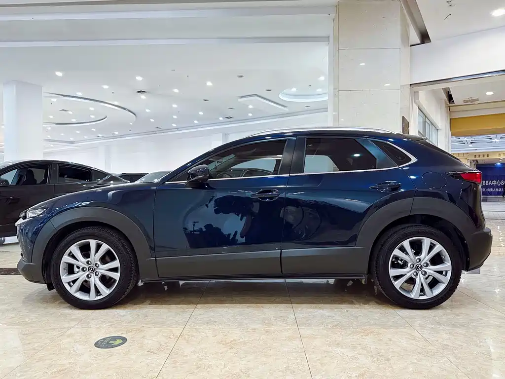 Mazda CX-30 фото 5
