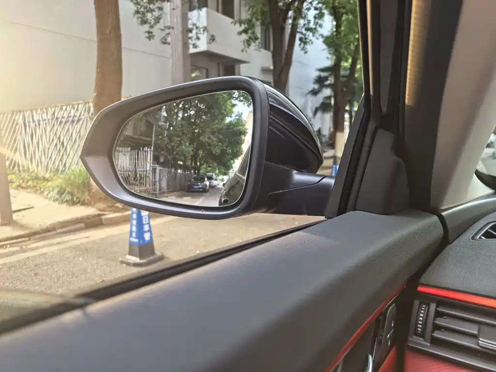 Dongfeng Aeolus YixuanGS фото 10