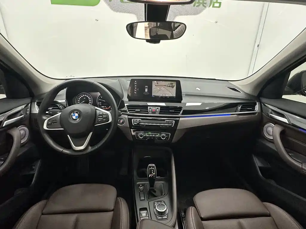 BMW X1 фото 10