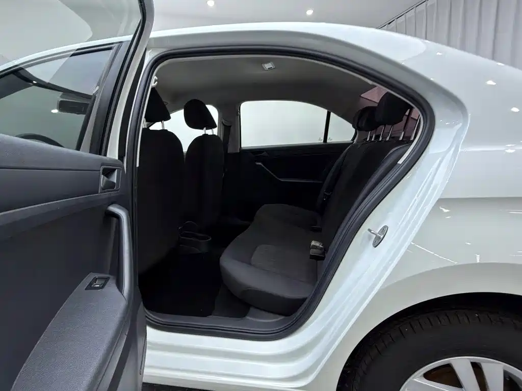 Jetta VA3 фото 12