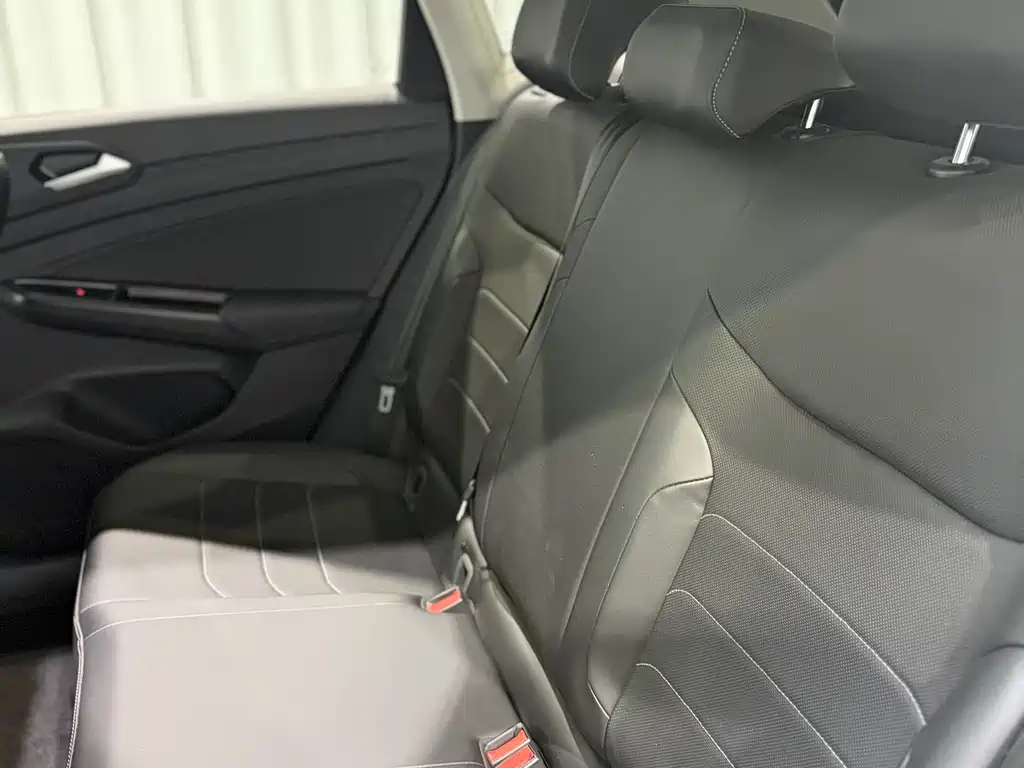 Jetta VS5 фото 10