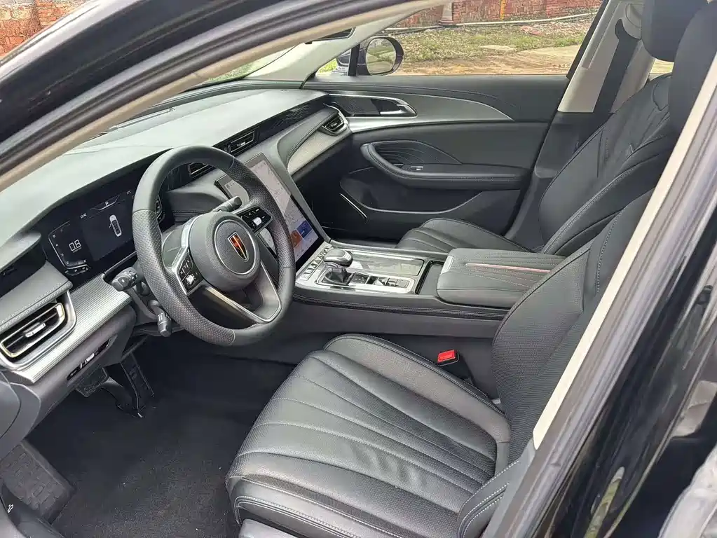 Hongqi H5 фото 8