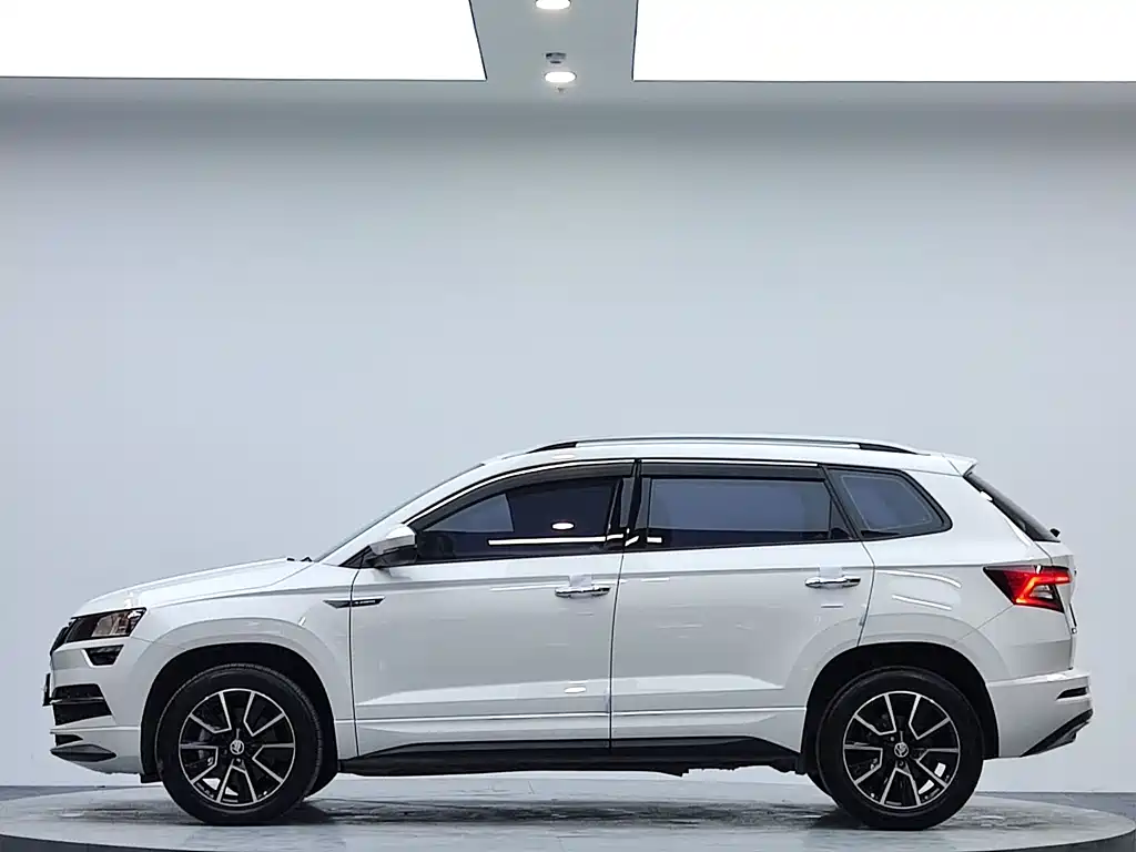 Skoda Karoq фото 4