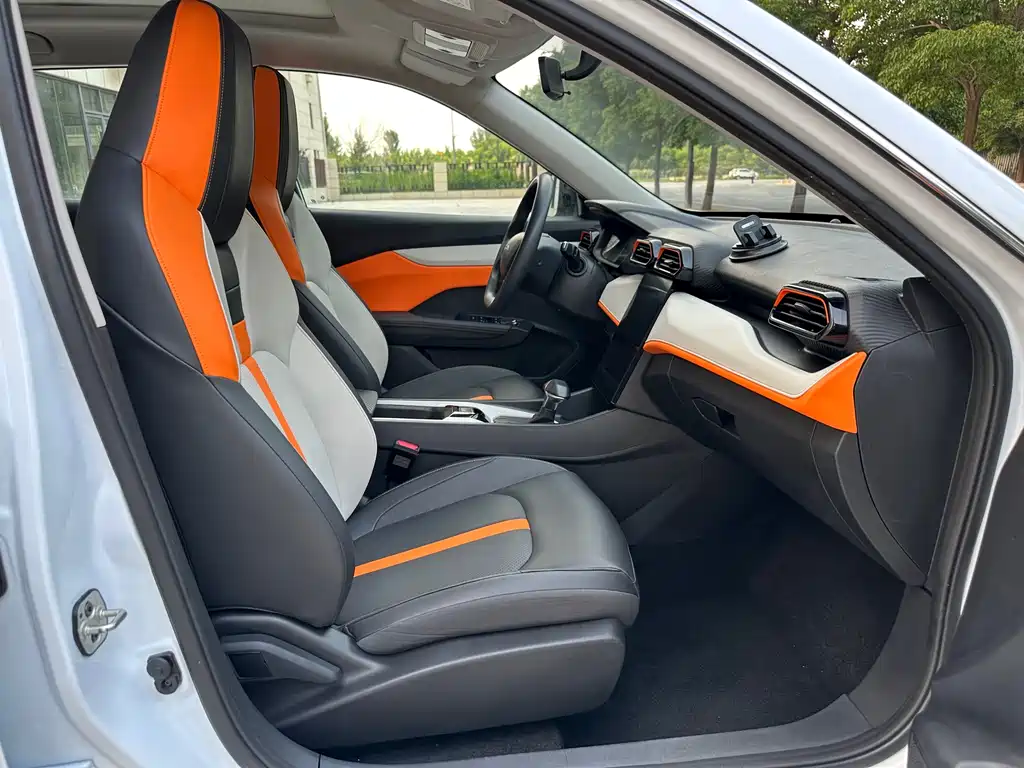 Dongfeng Aeolus YixuanGS фото 7