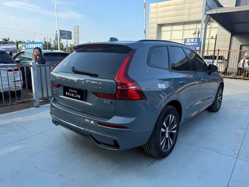 Volvo XC60 фото 10