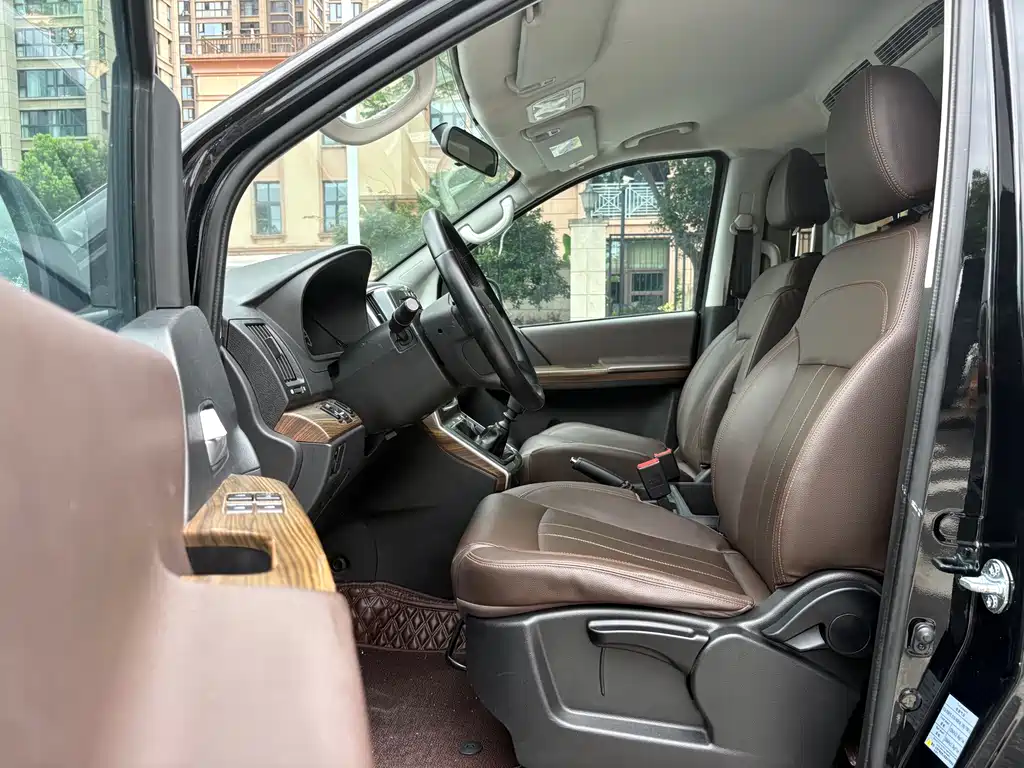 Dongfeng Forthing LingzhiPLUS фото 10