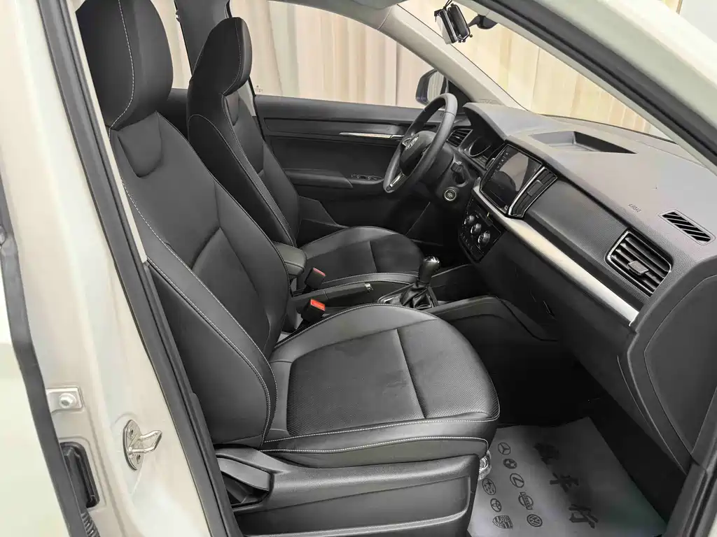 Skoda Kamiq фото 10