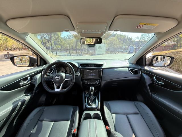 Dongfeng Nissan Qashqai Classic фото 2