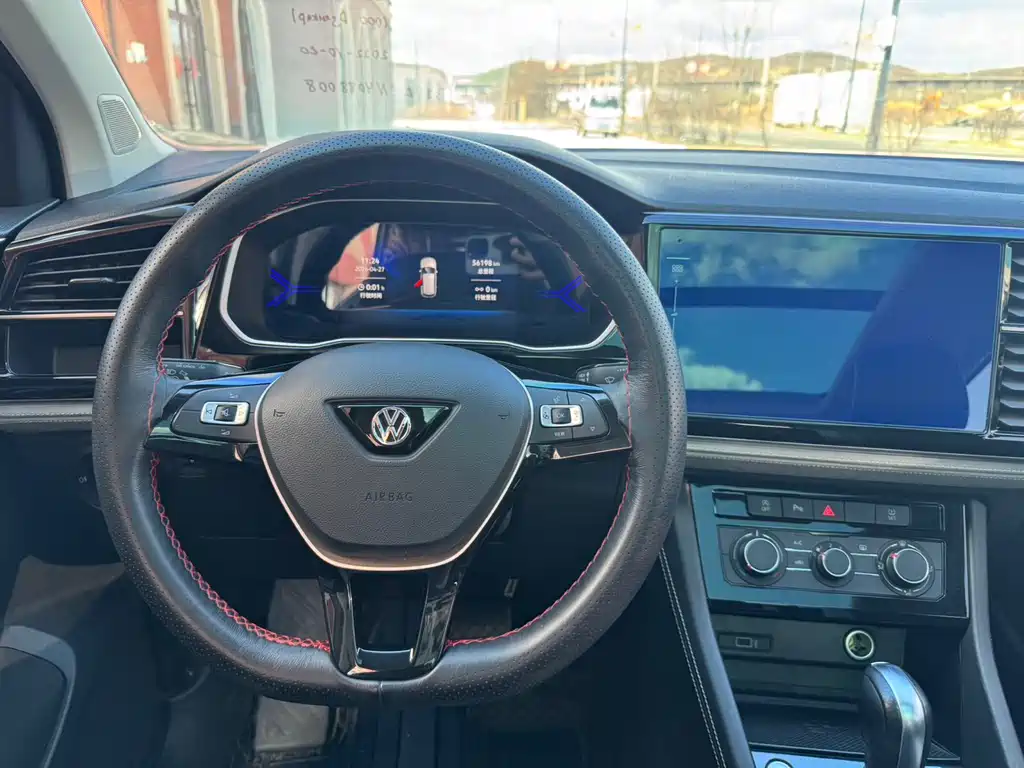Jetta VS7 фото 9