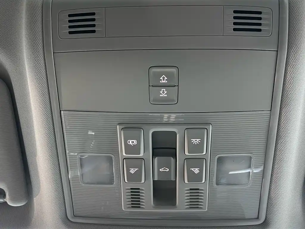 Skoda Karoq фото 12