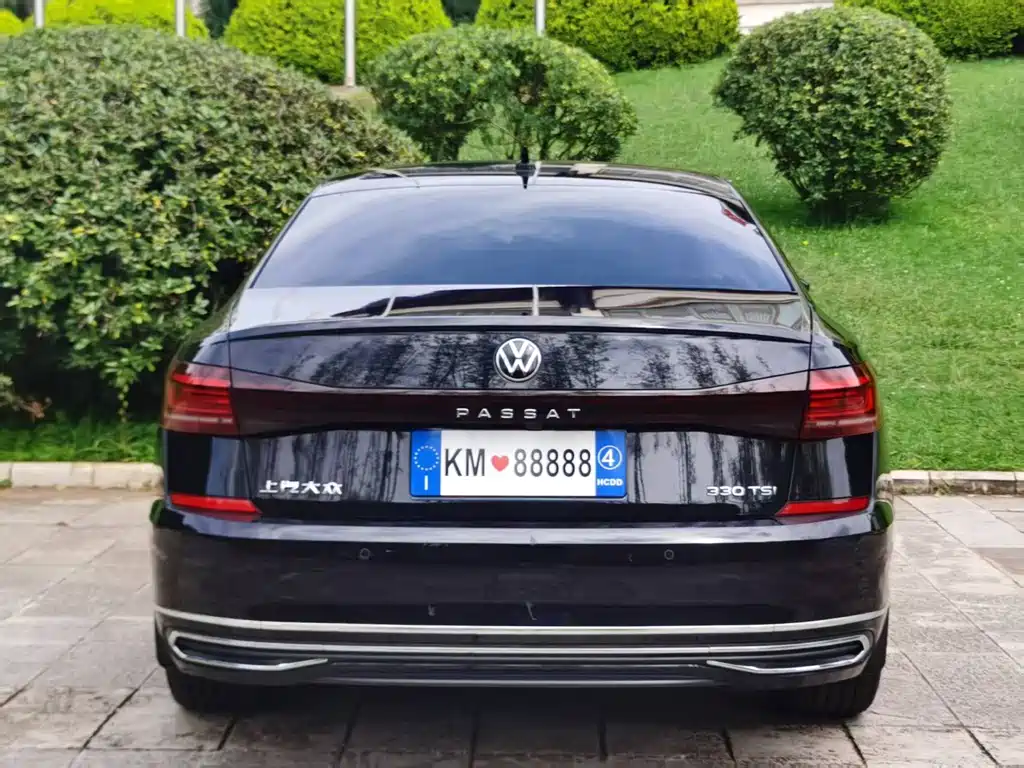 Volkswagen Passat фото 5